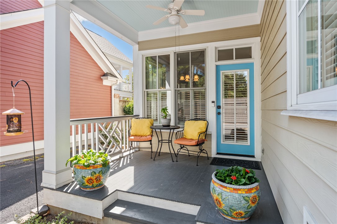 205 Village Walk Lane