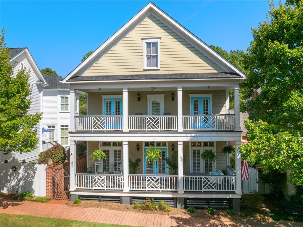 205 Village Walk Lane