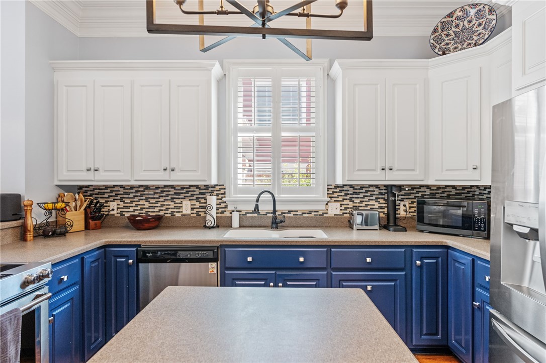 205 Village Walk Lane