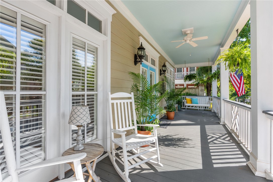 205 Village Walk Lane