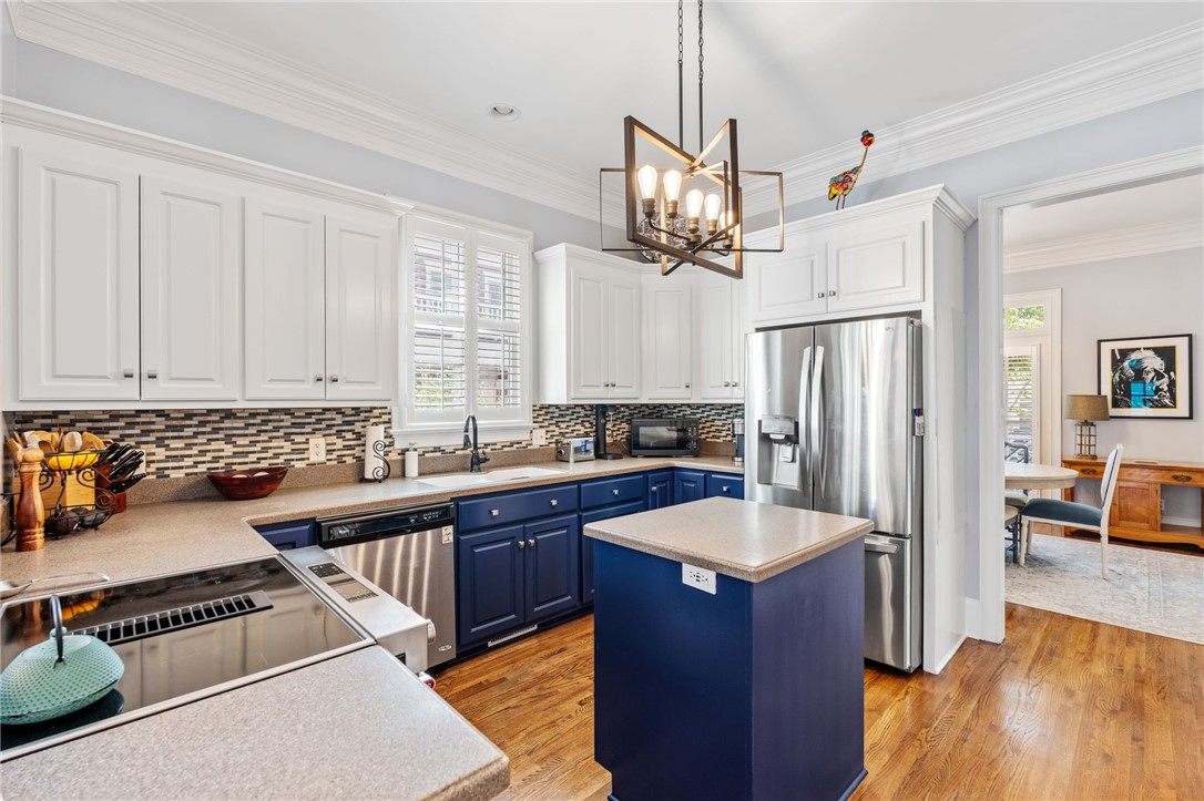 205 Village Walk Lane