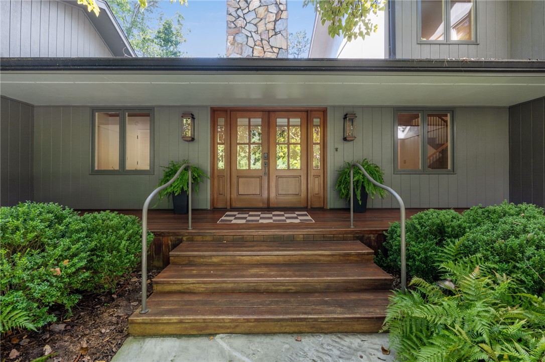 604 Ridgecrest Drive