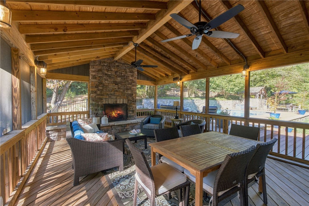 604 Ridgecrest Drive