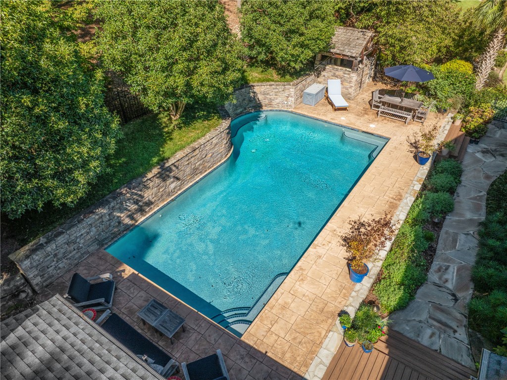604 Ridgecrest Drive