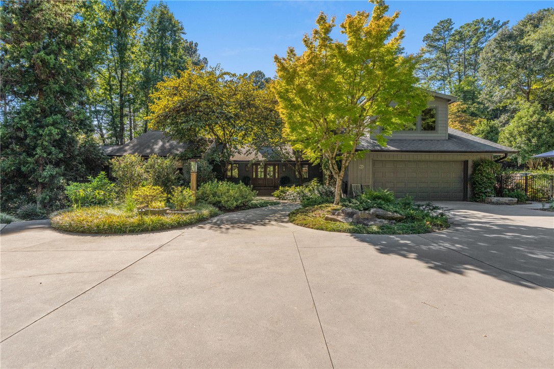 604 Ridgecrest Drive