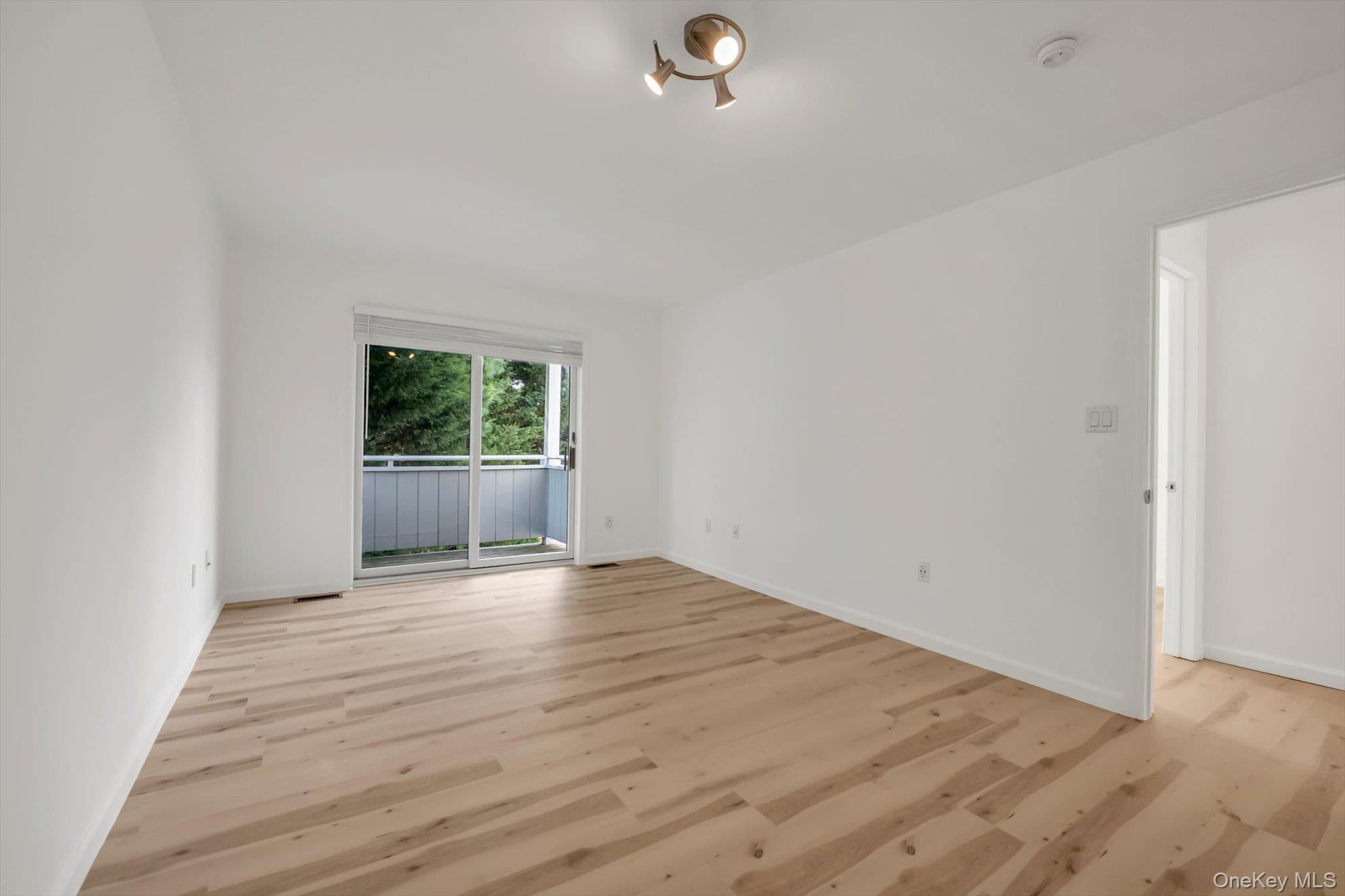 242-07A Oak Park Drive