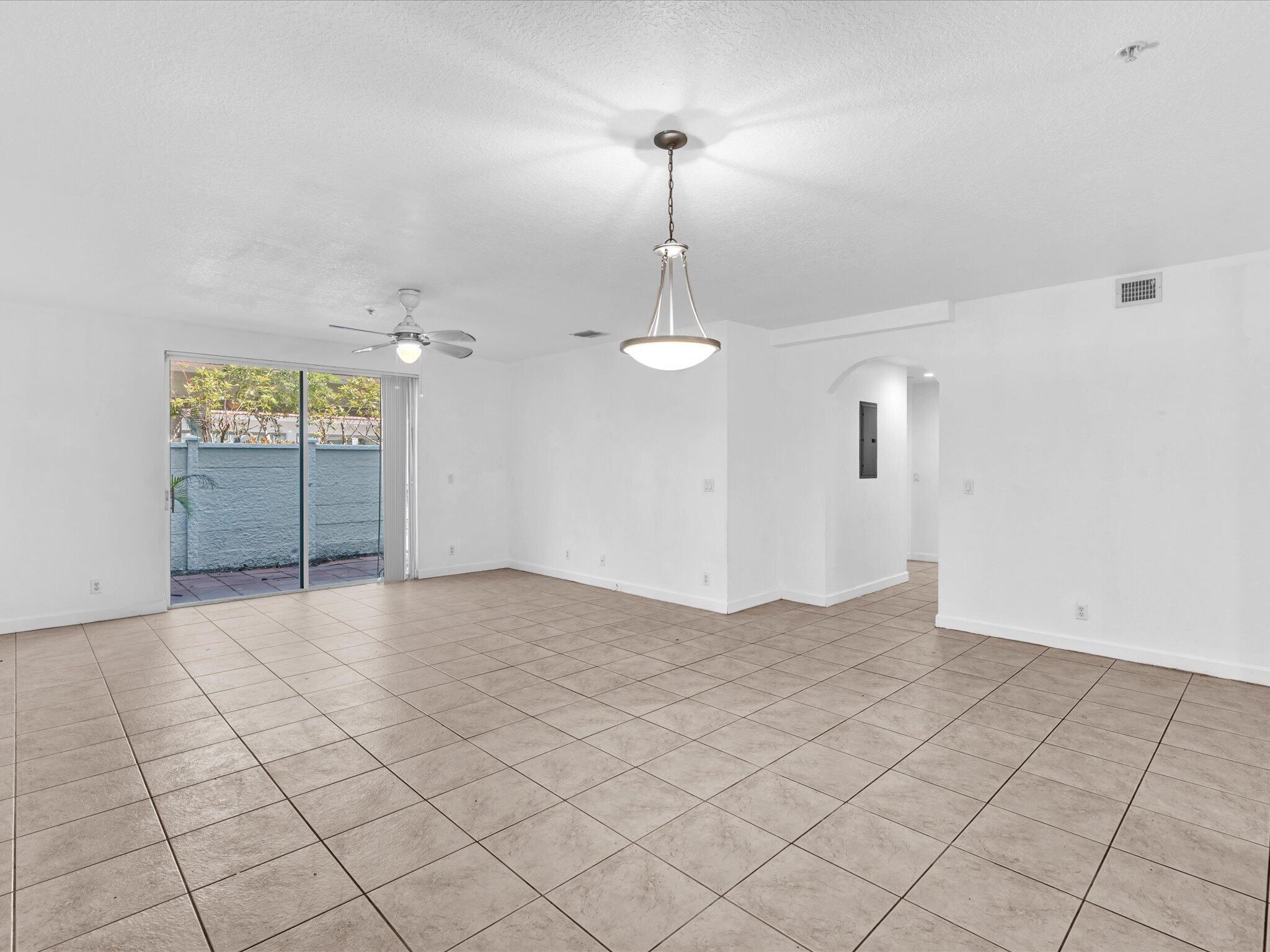 513 Bayfront Drive