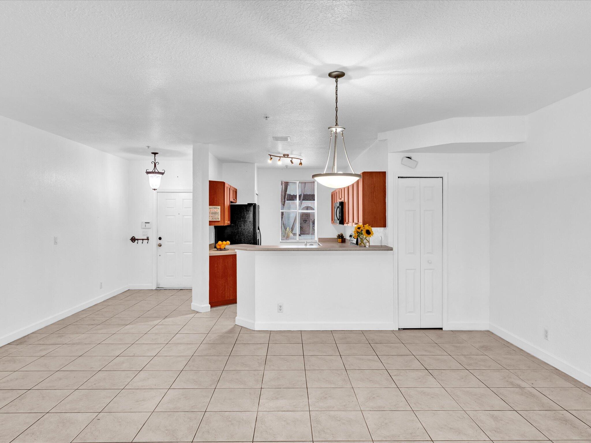 513 Bayfront Drive