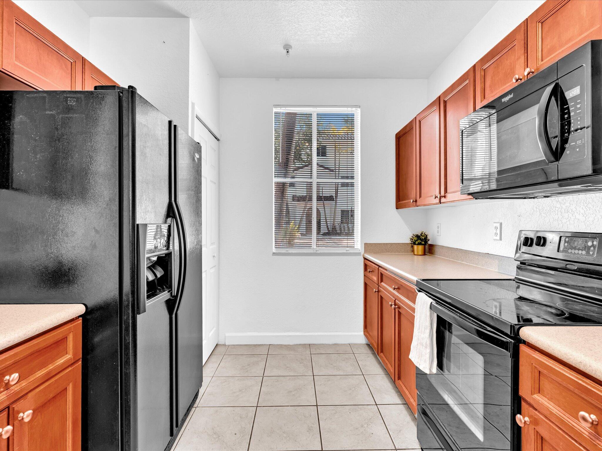 513 Bayfront Drive