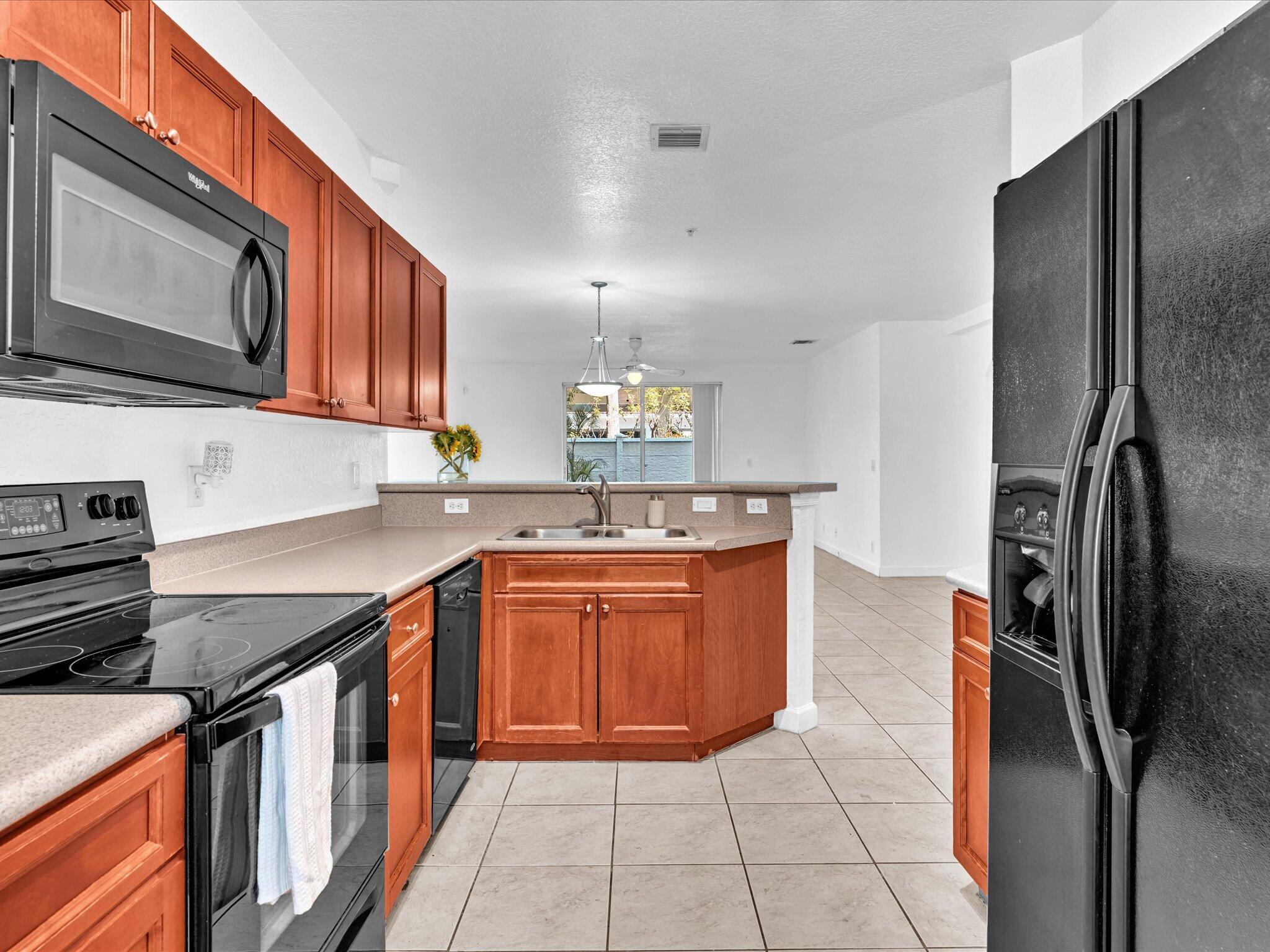 513 Bayfront Drive