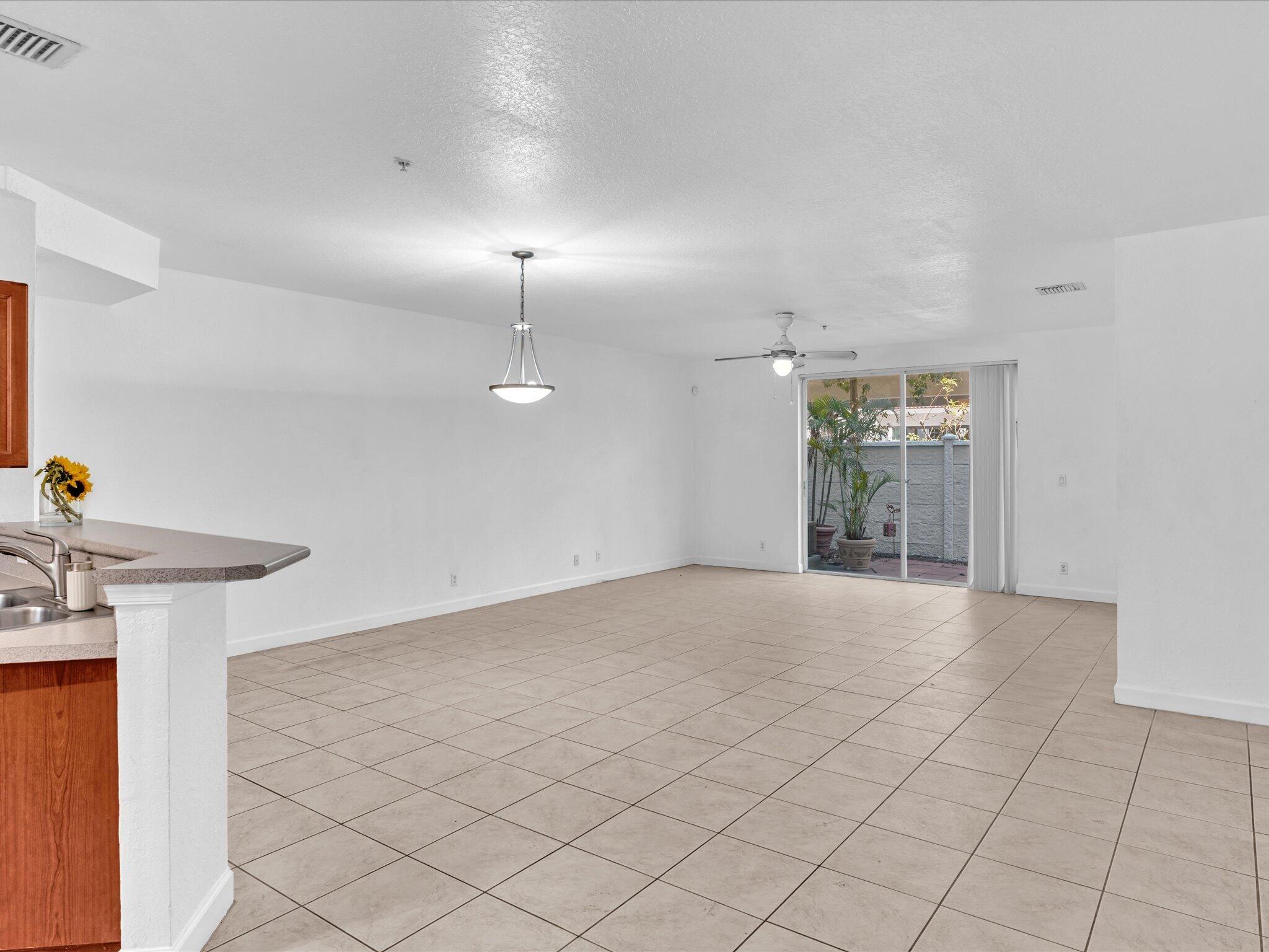 513 Bayfront Drive