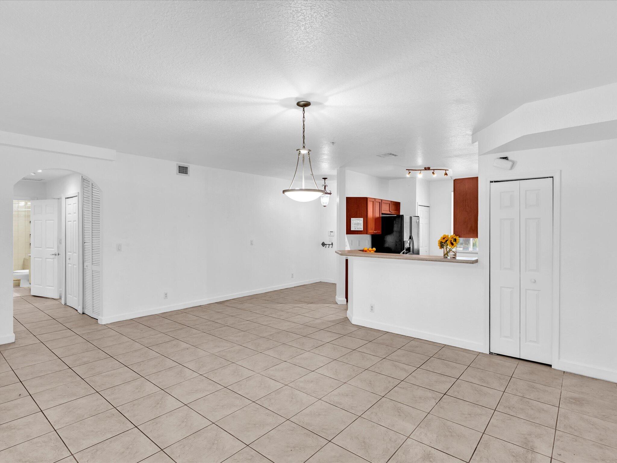 513 Bayfront Drive