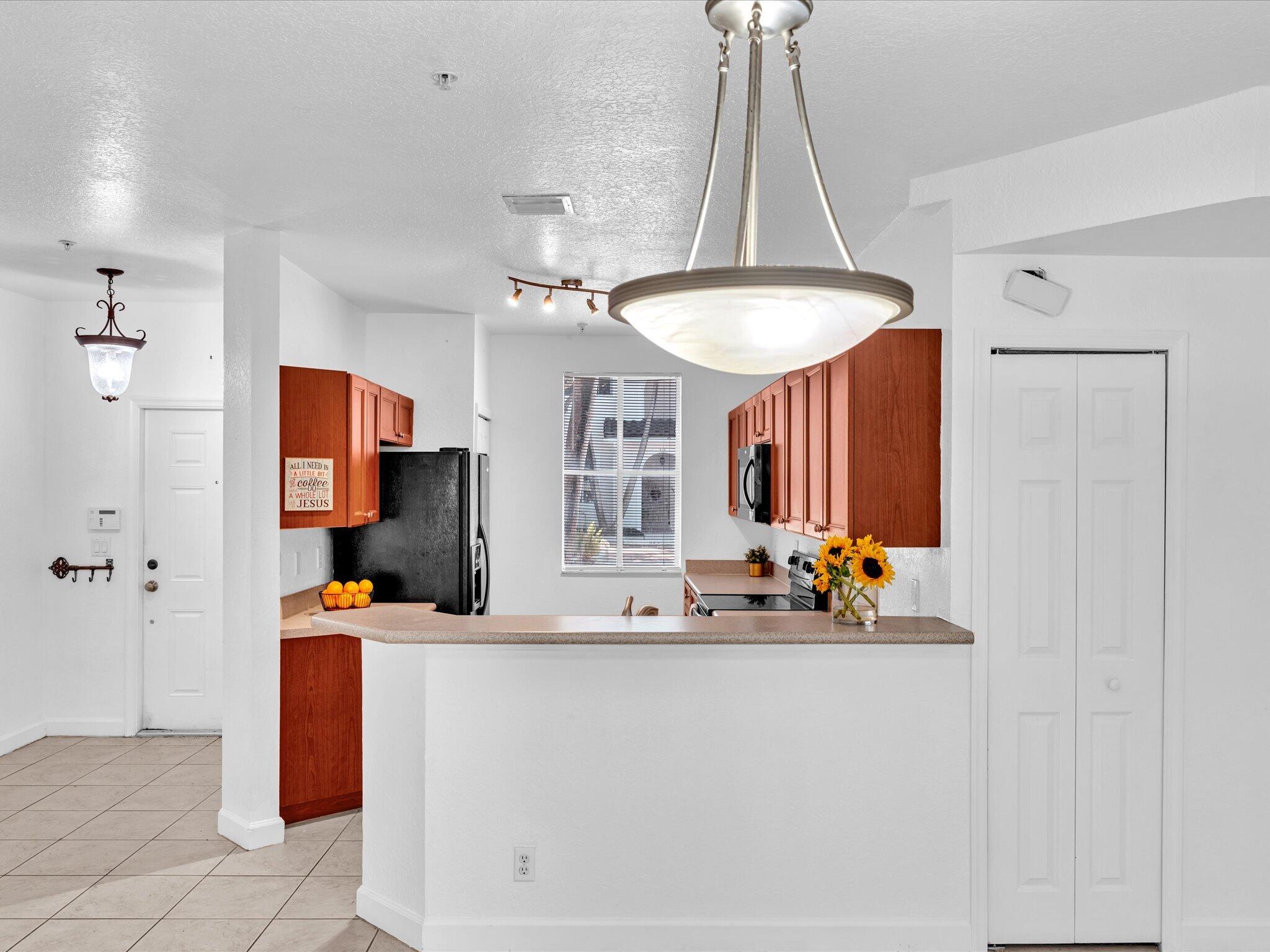 513 Bayfront Drive