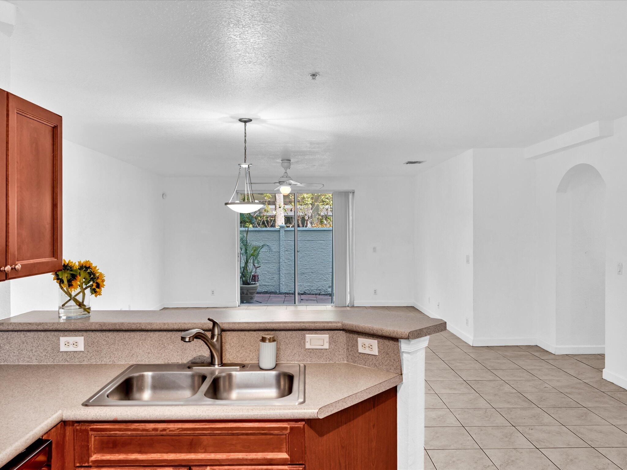 513 Bayfront Drive