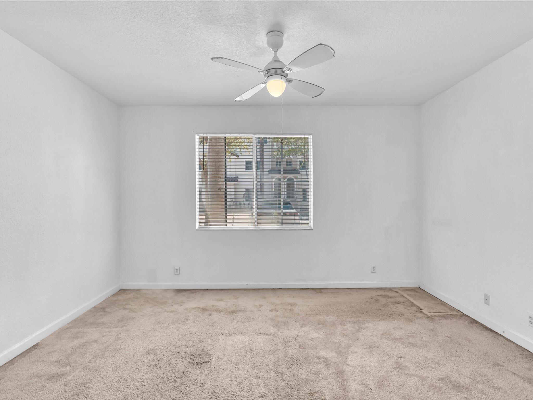 513 Bayfront Drive