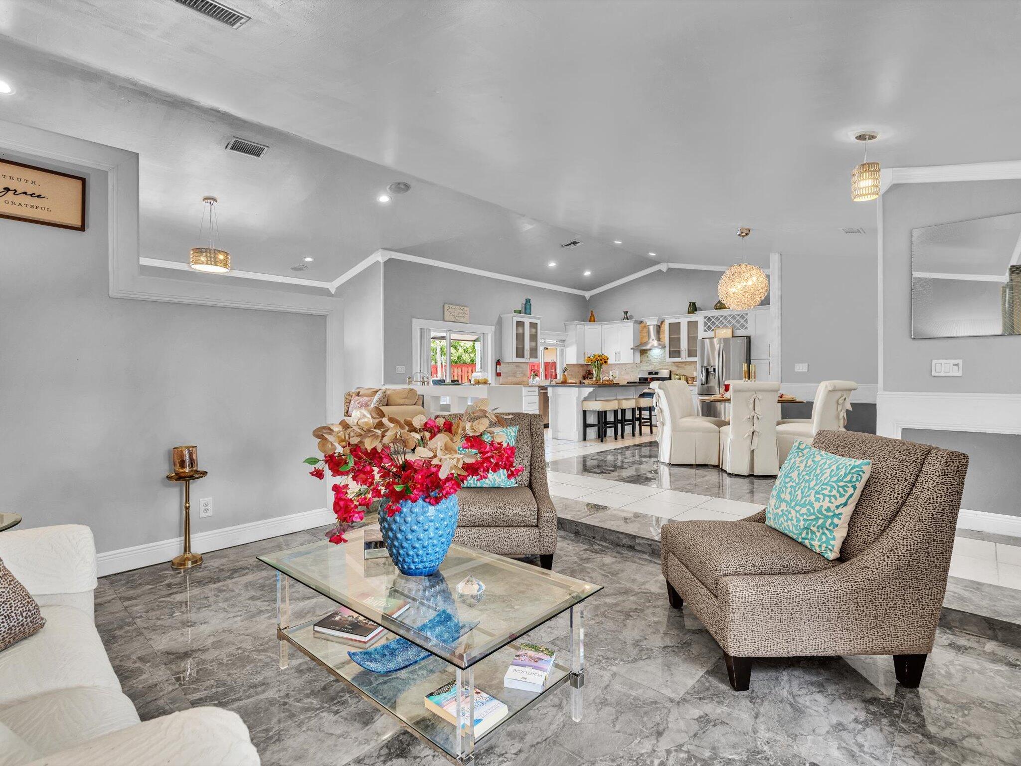 5165 NW 99th Way