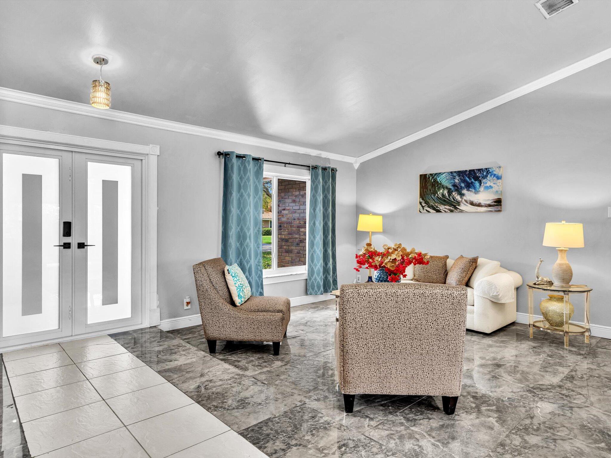 5165 NW 99th Way