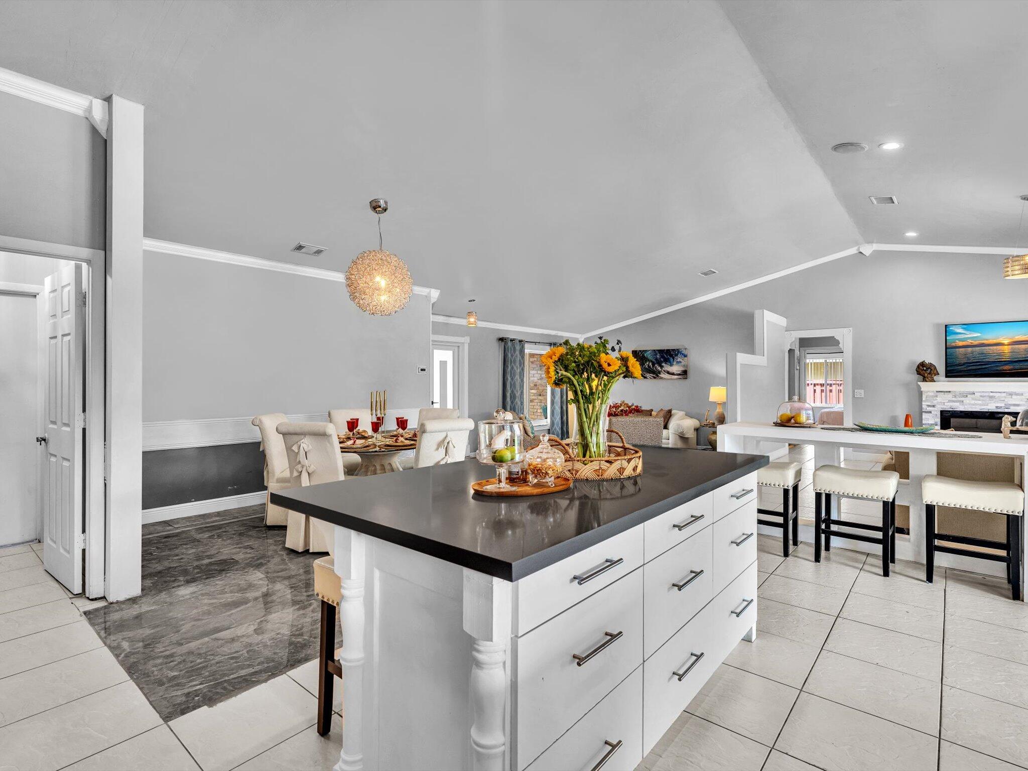 5165 NW 99th Way