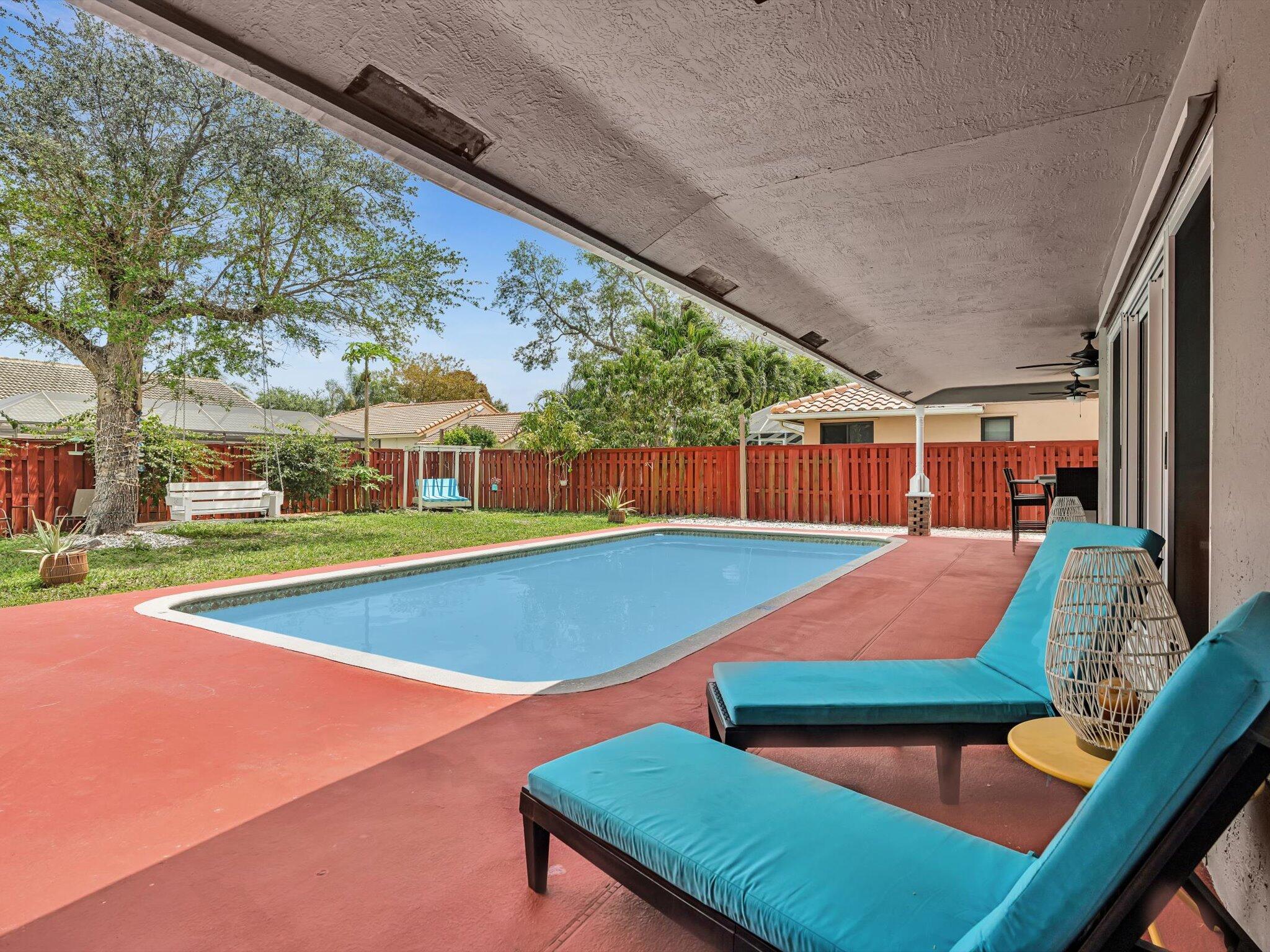 5165 NW 99th Way