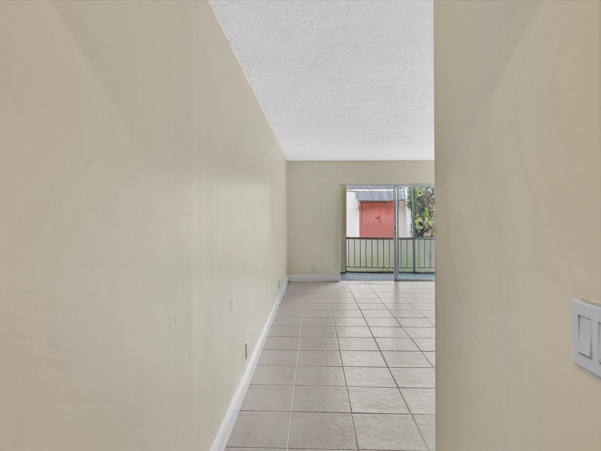 644 NW 13th Street 0160