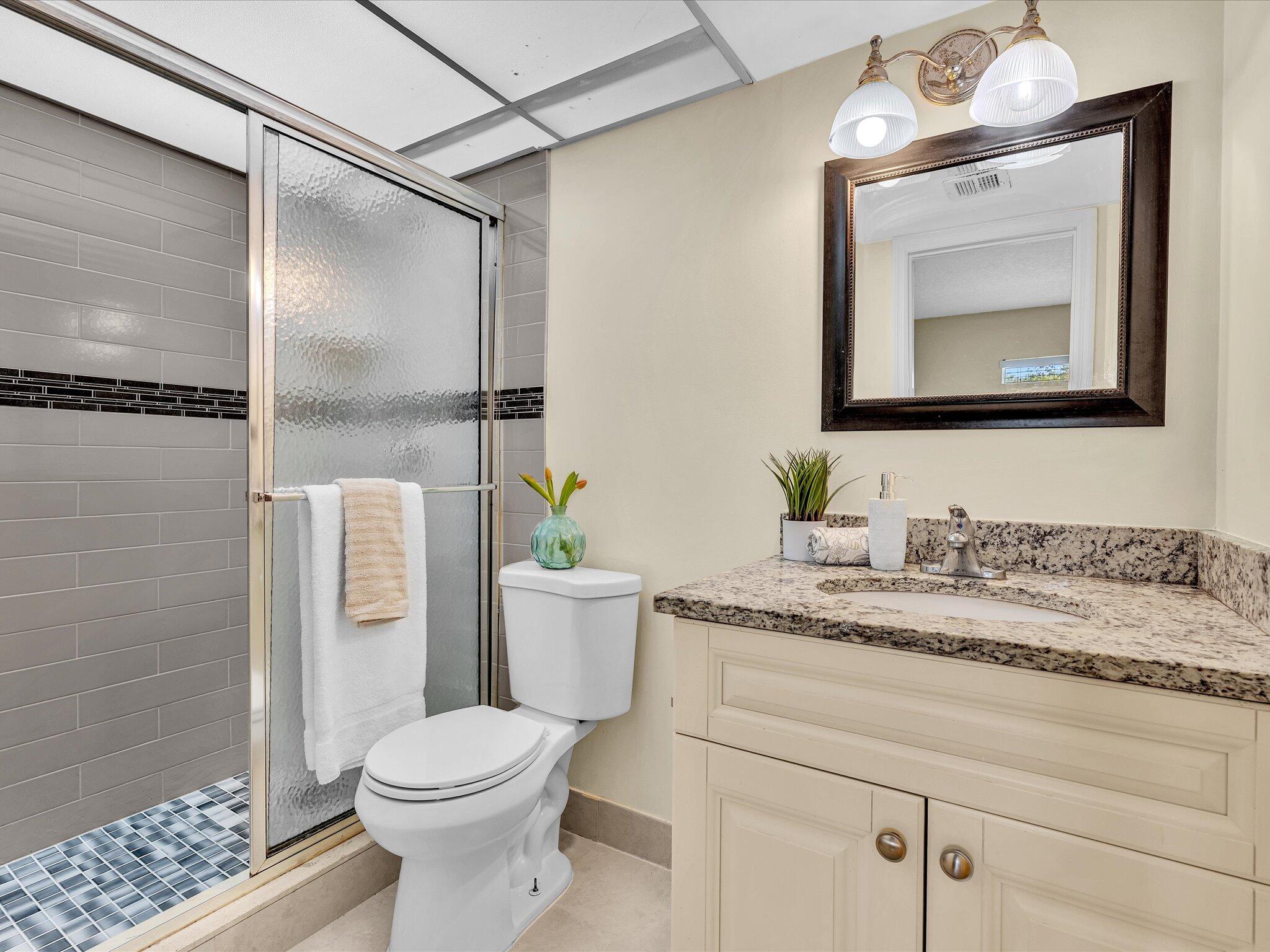 644 NW 13th Street 0160