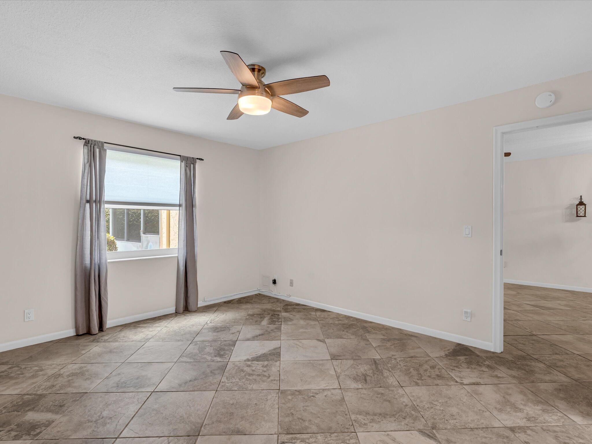 1151 Calamondin Terrace