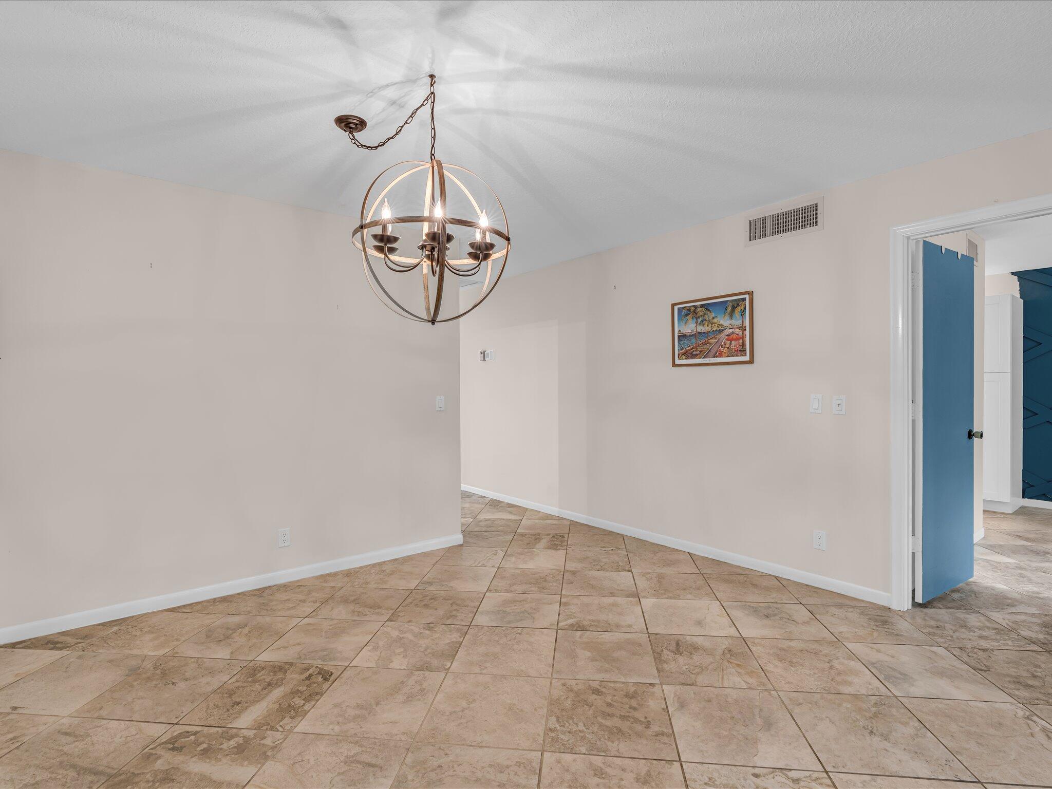 1151 Calamondin Terrace