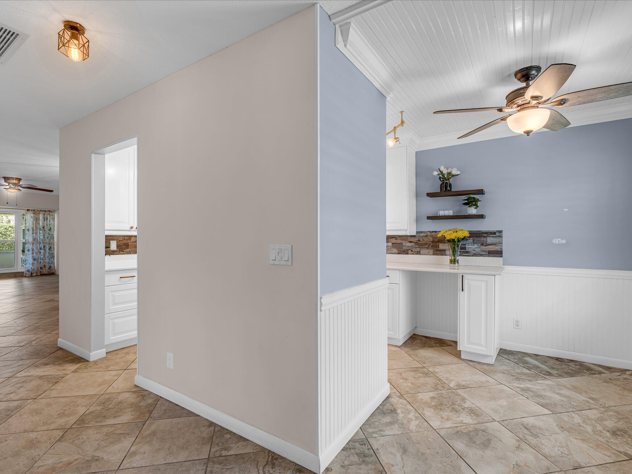 1151 Calamondin Terrace