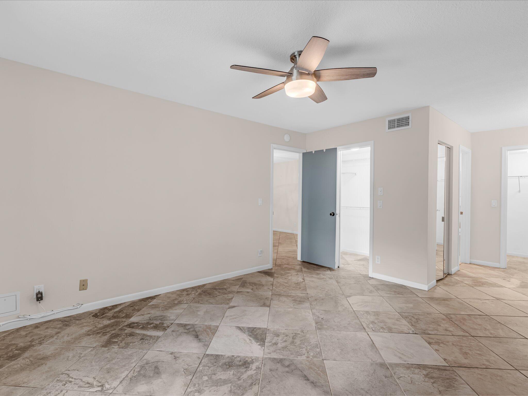 1151 Calamondin Terrace