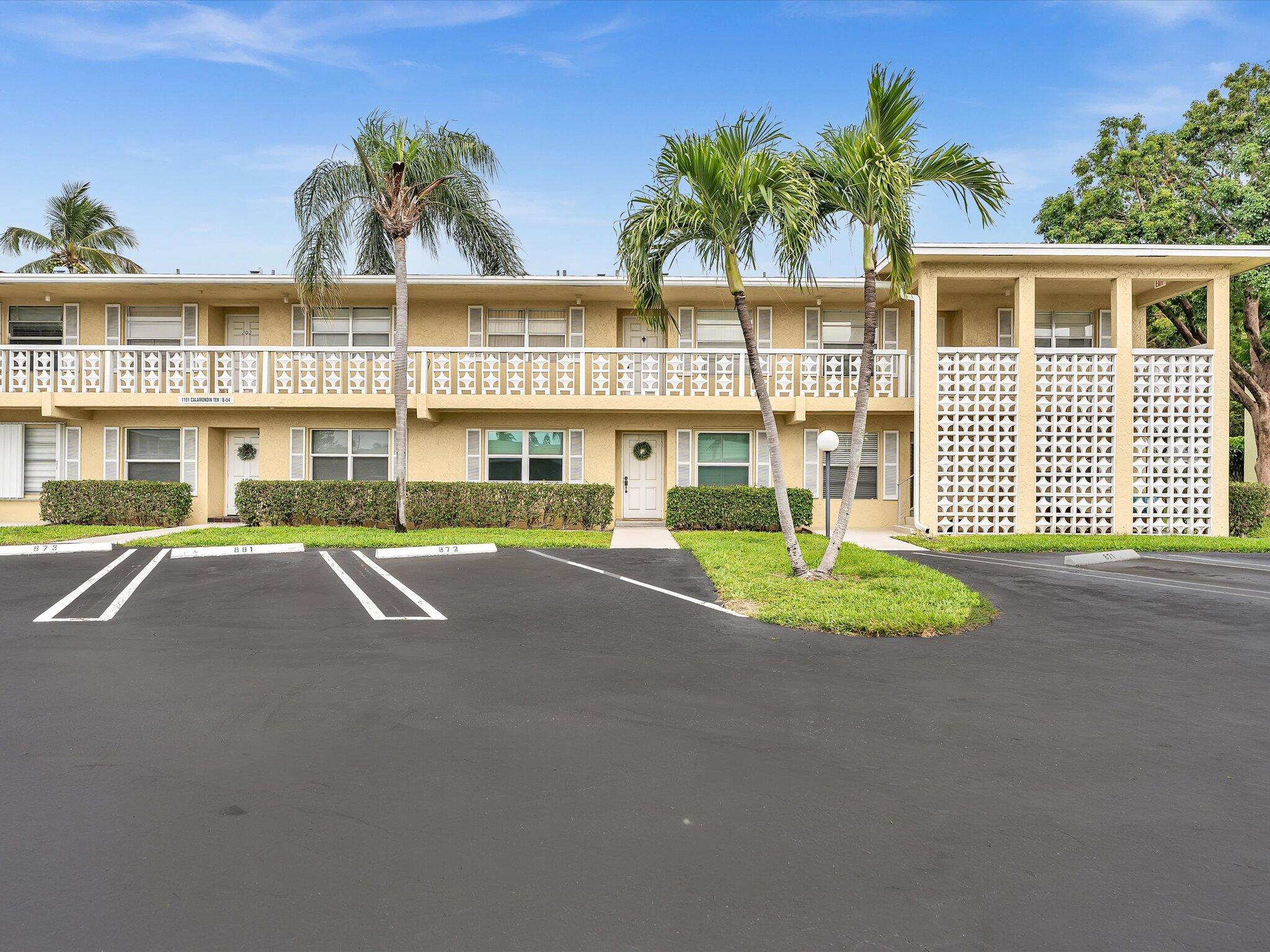 1151 Calamondin Terrace