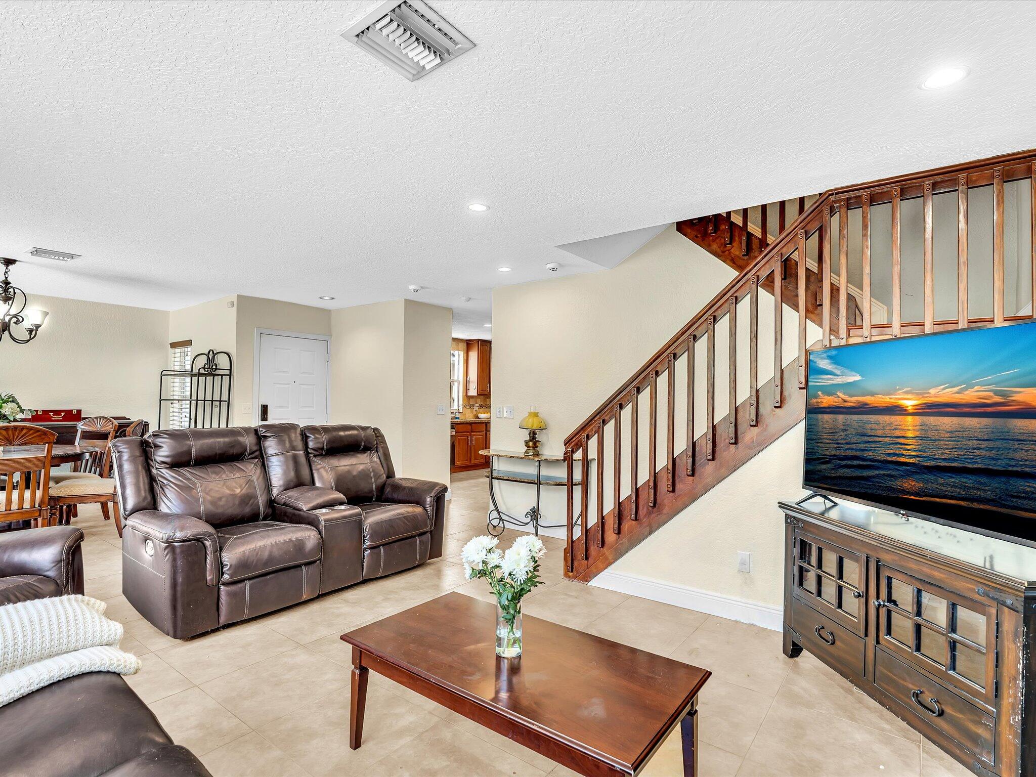 10909 NW 46th Drive
