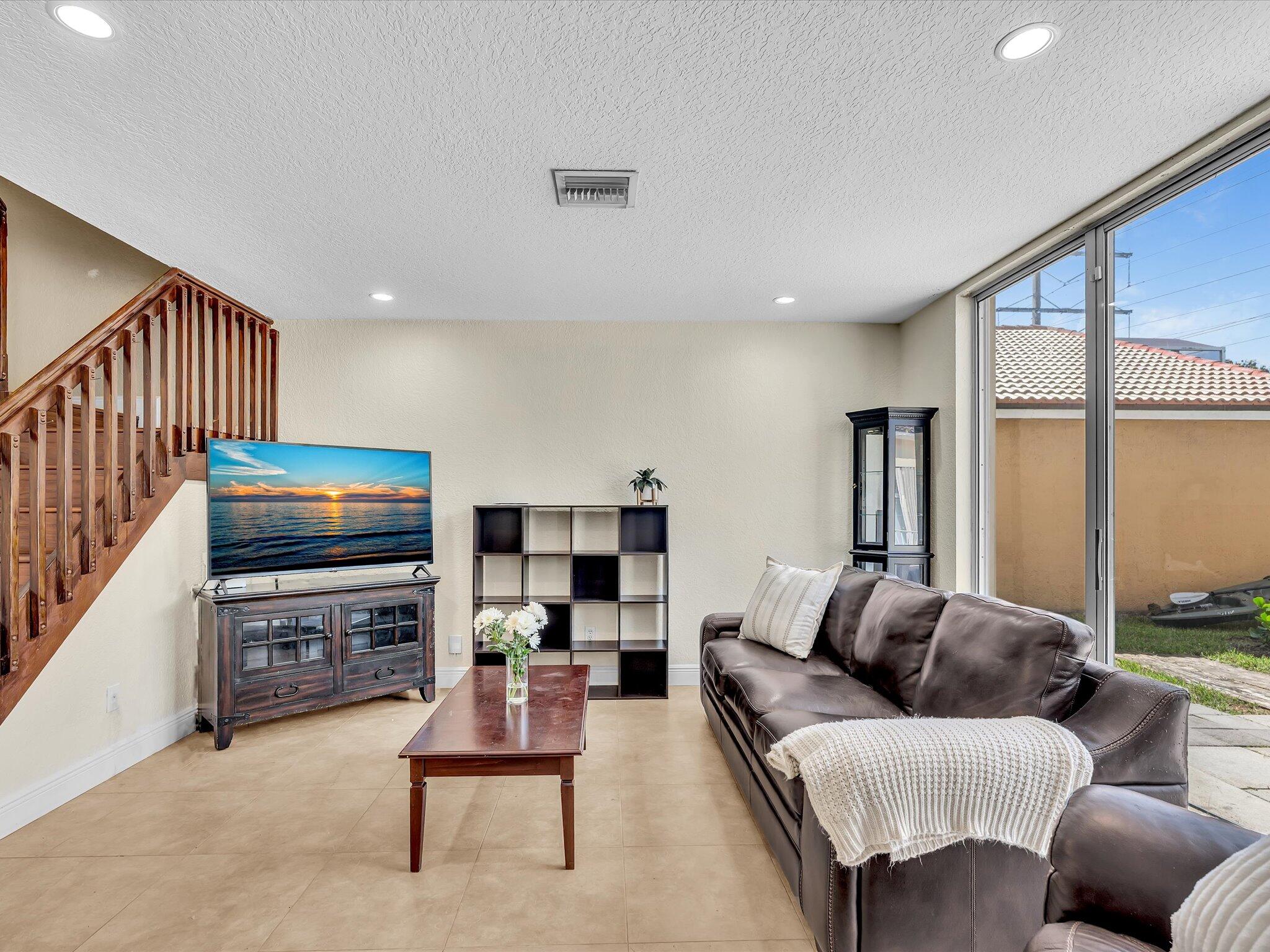 10909 NW 46th Drive