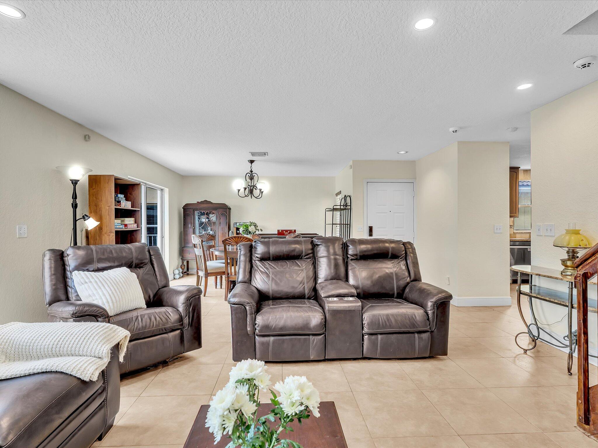 10909 NW 46th Drive