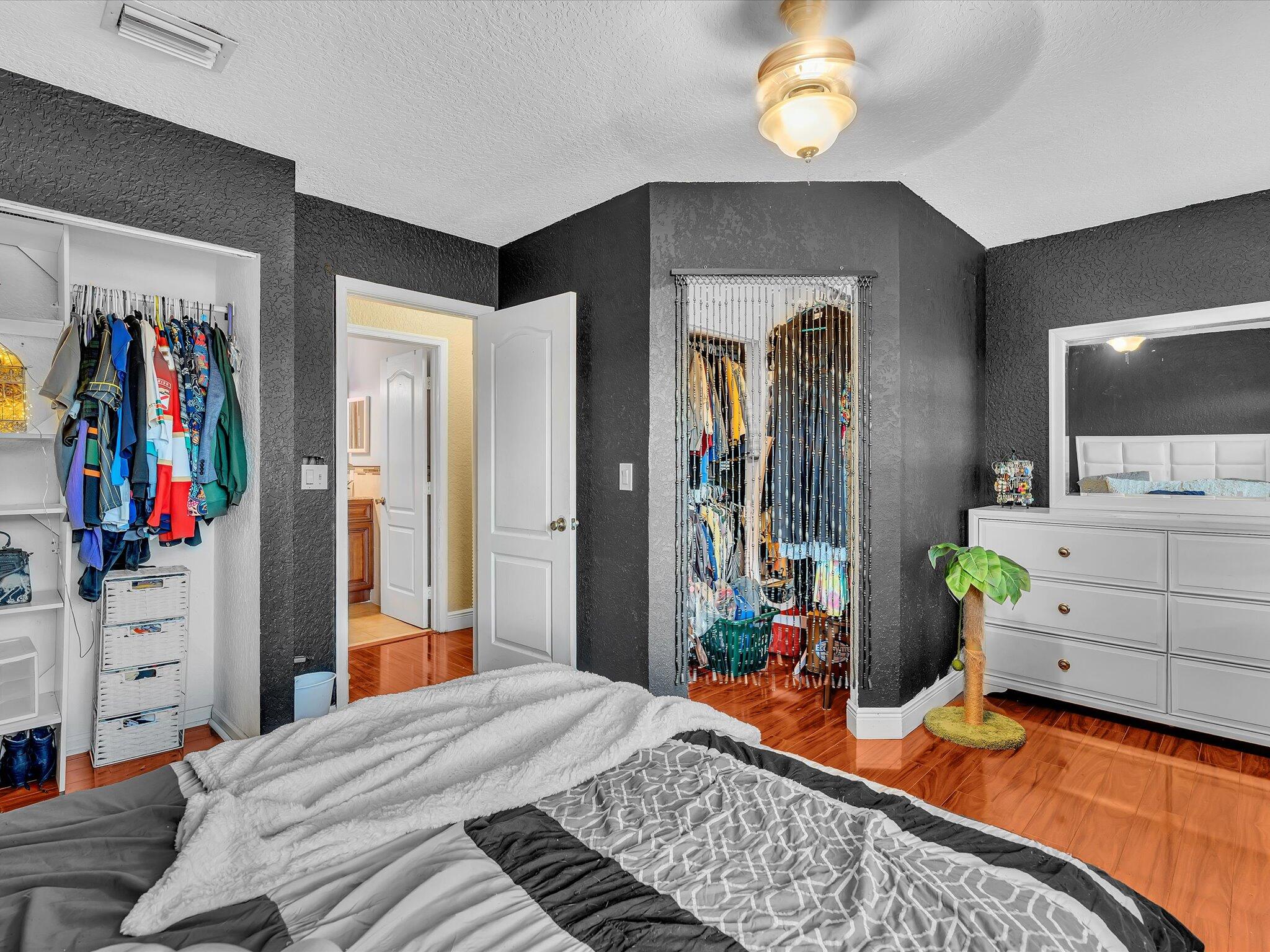 10909 NW 46th Drive