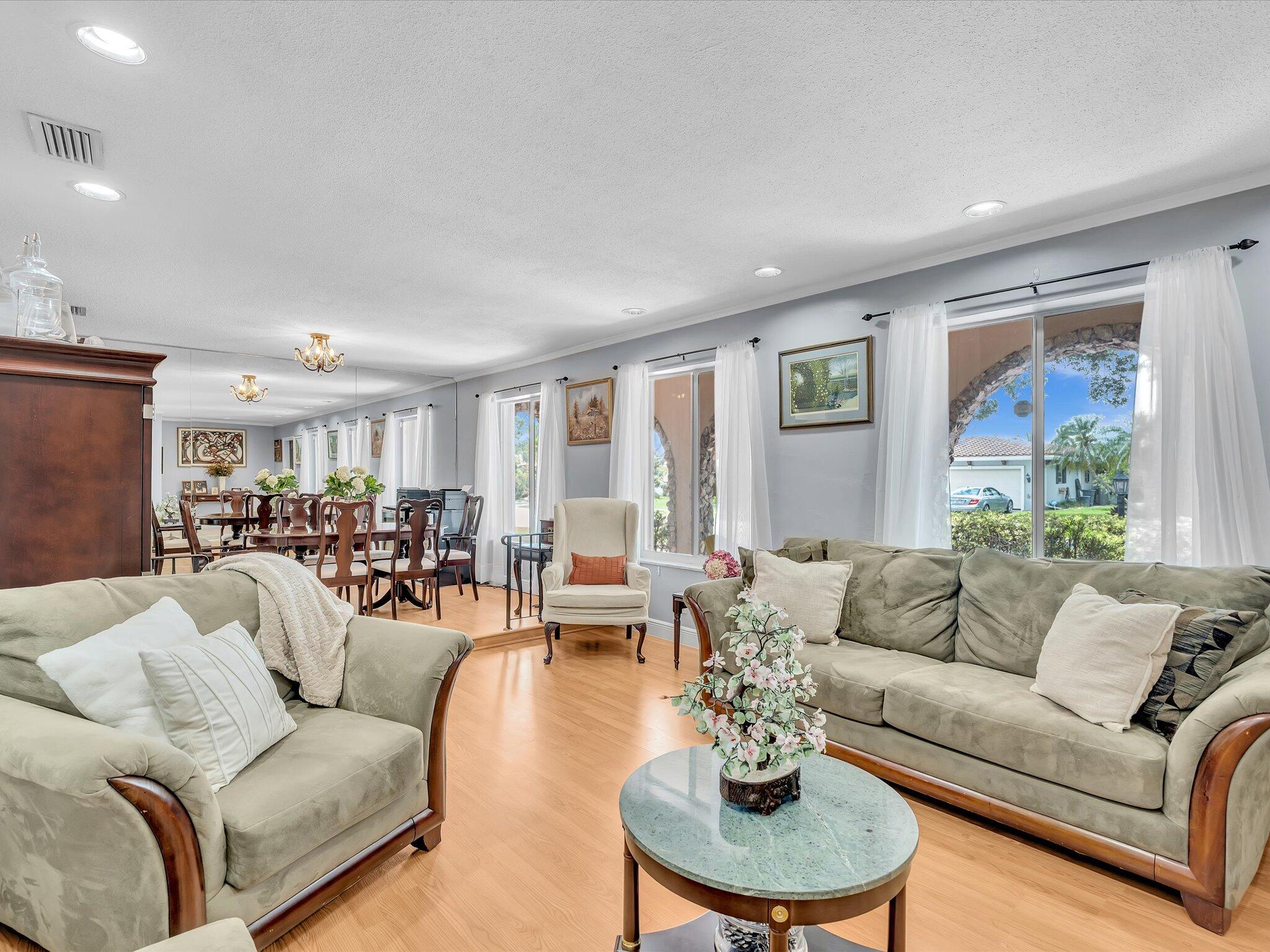7381 SW 9th Street