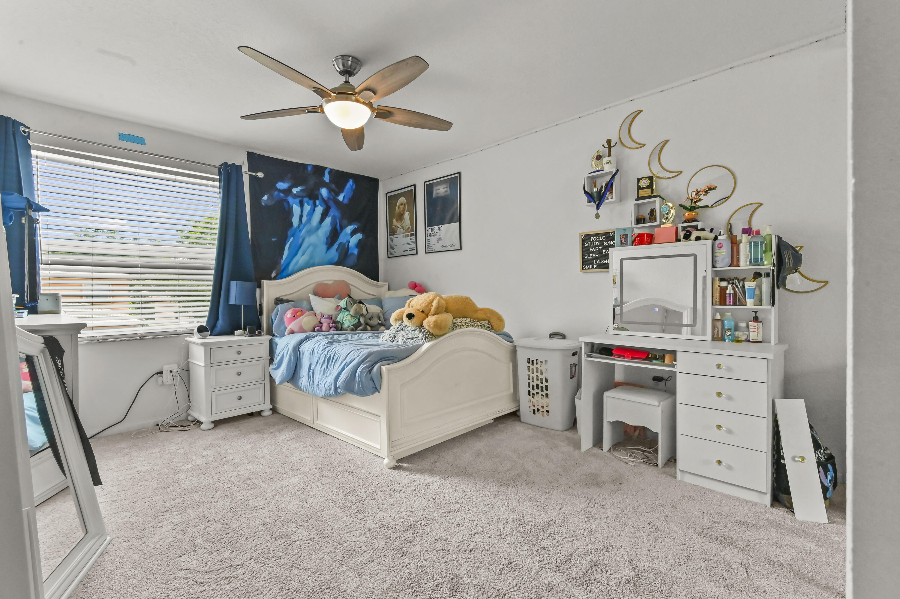 7877 Springvale Drive