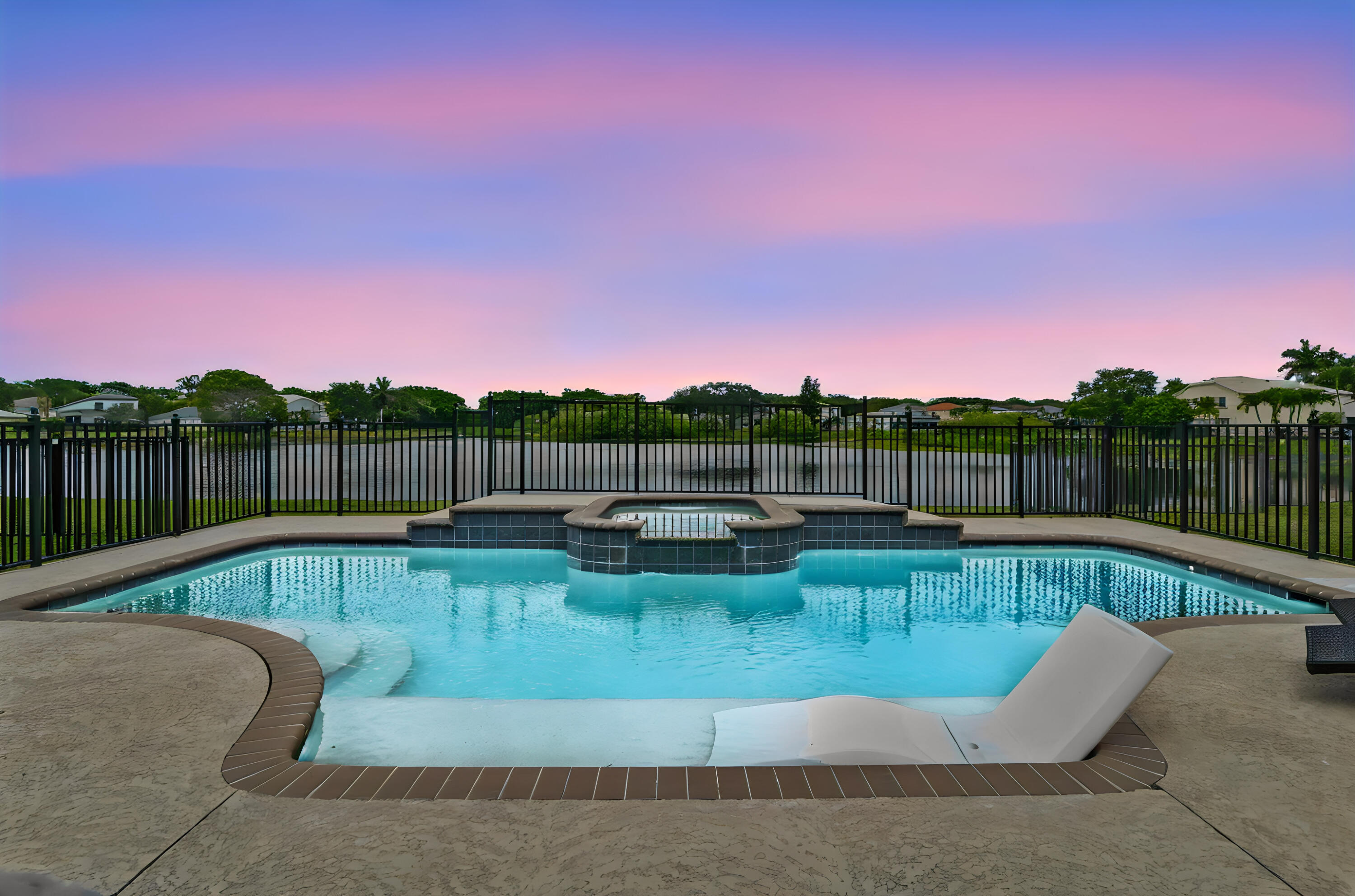 7877 Springvale Drive