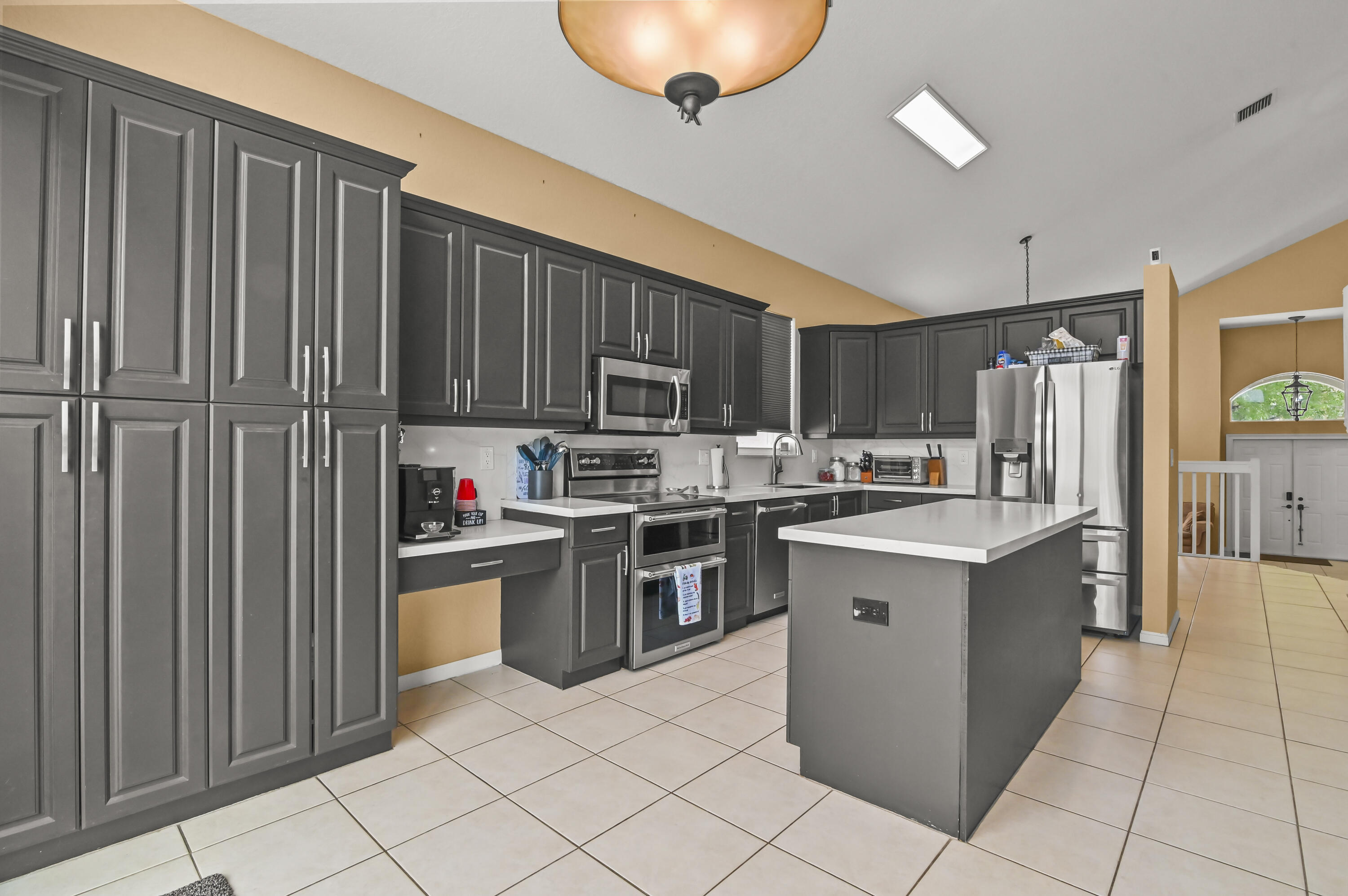 7877 Springvale Drive