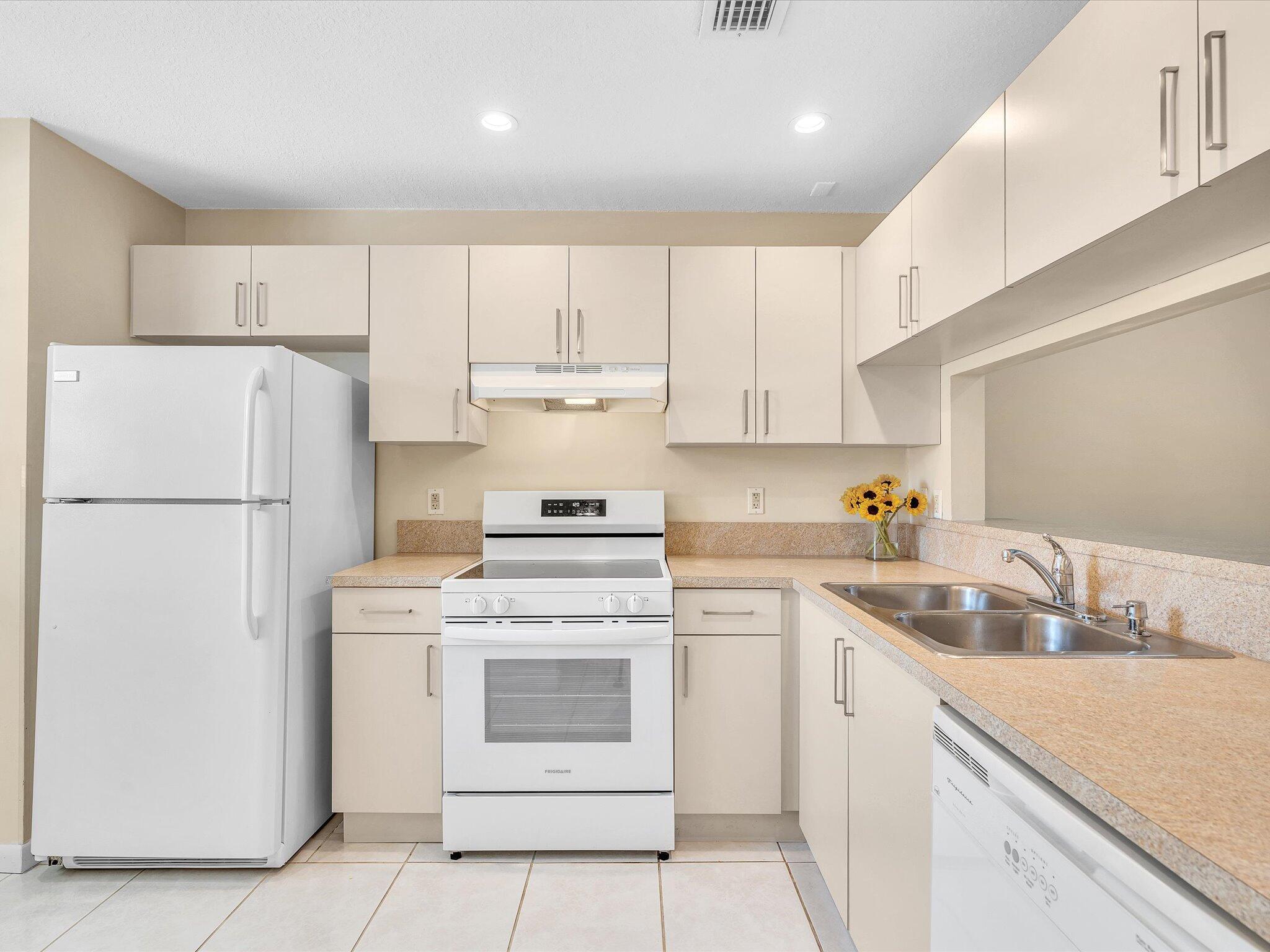 299 NW 36th Avenue