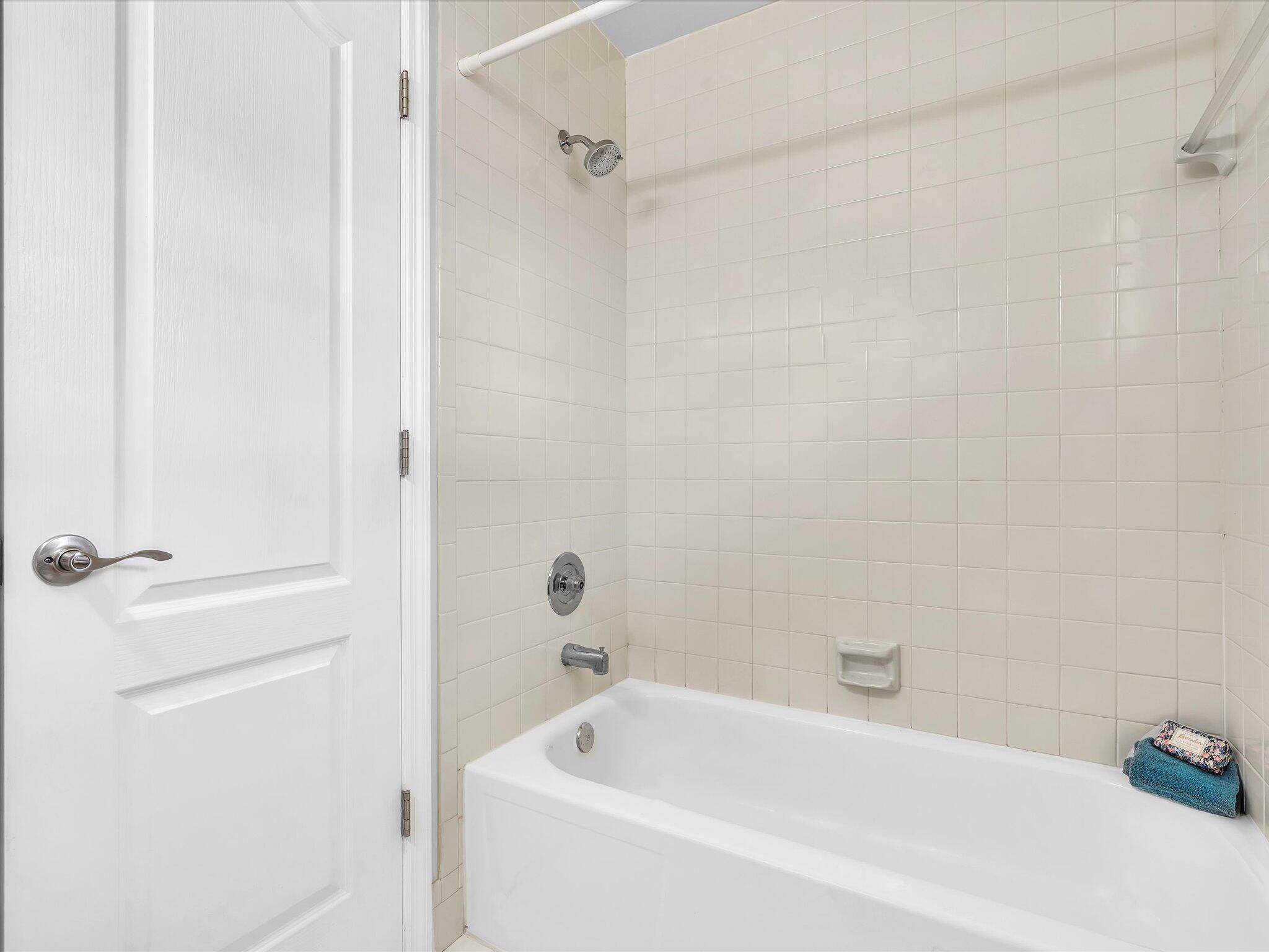 299 NW 36th Avenue