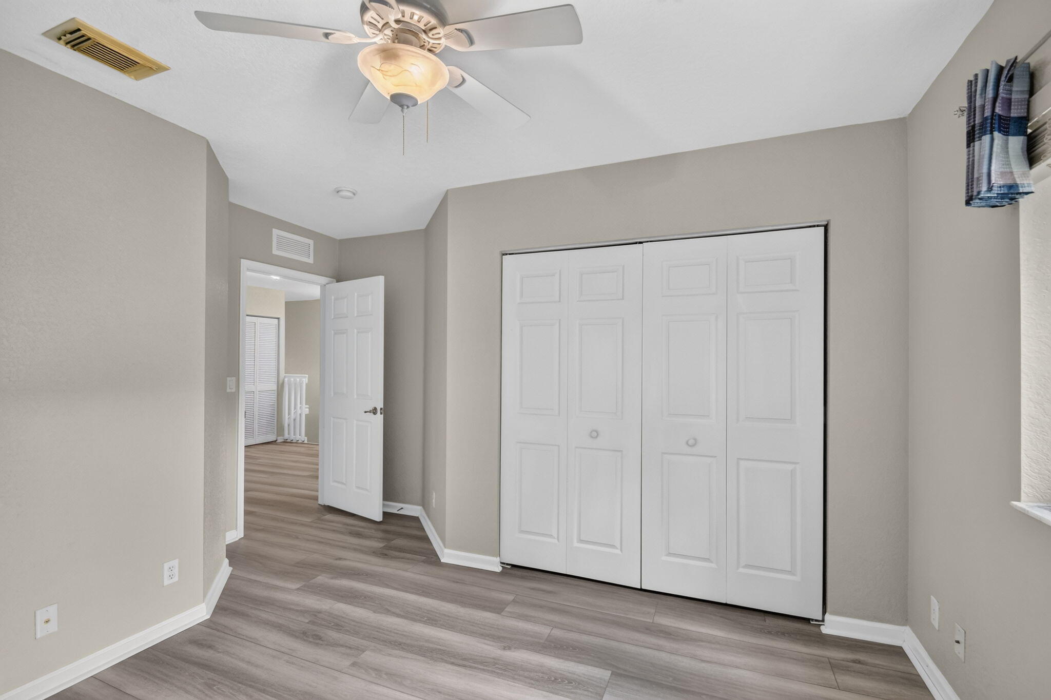 3117 N Evergreen Circle