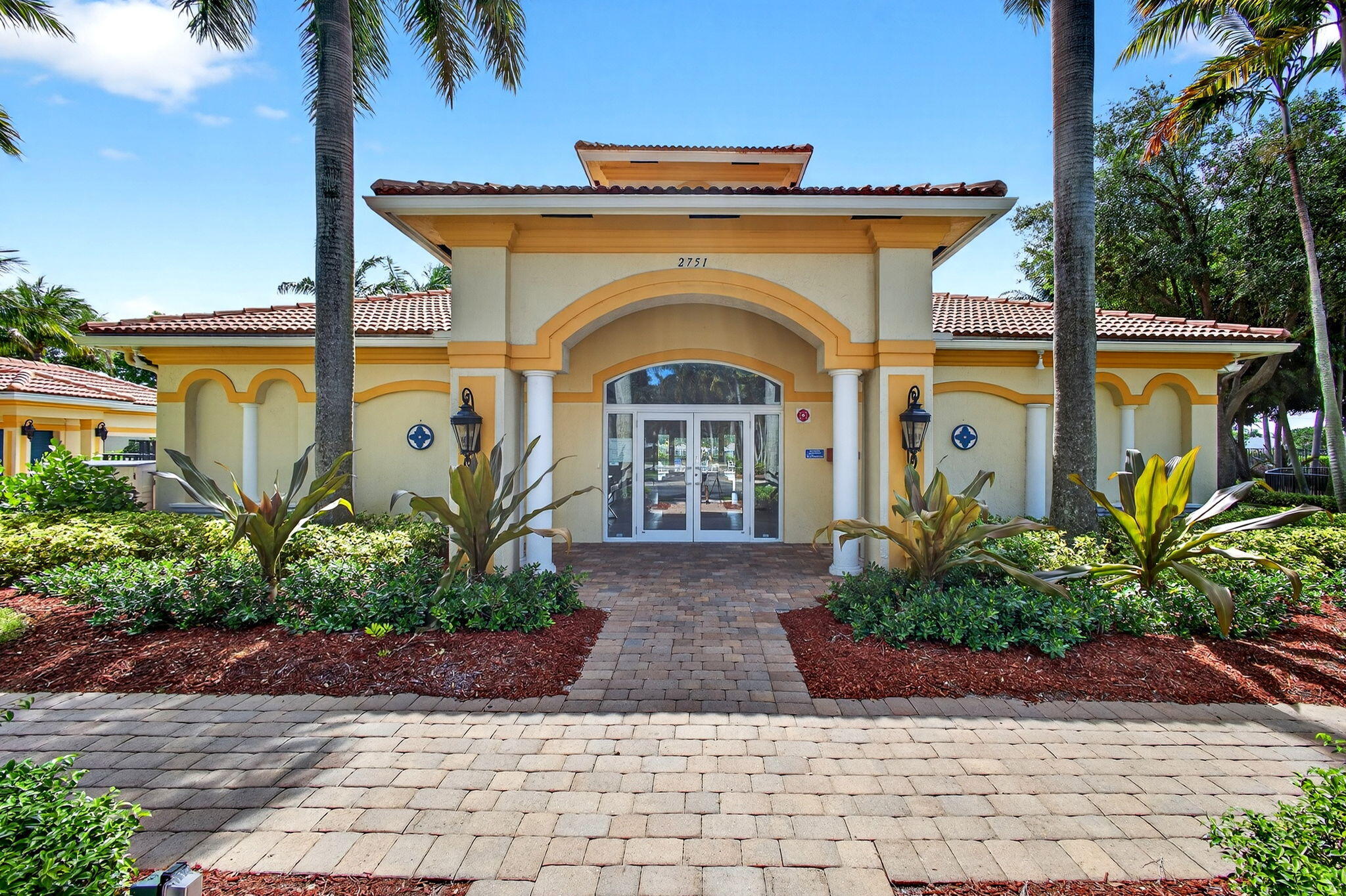 3117 N Evergreen Circle