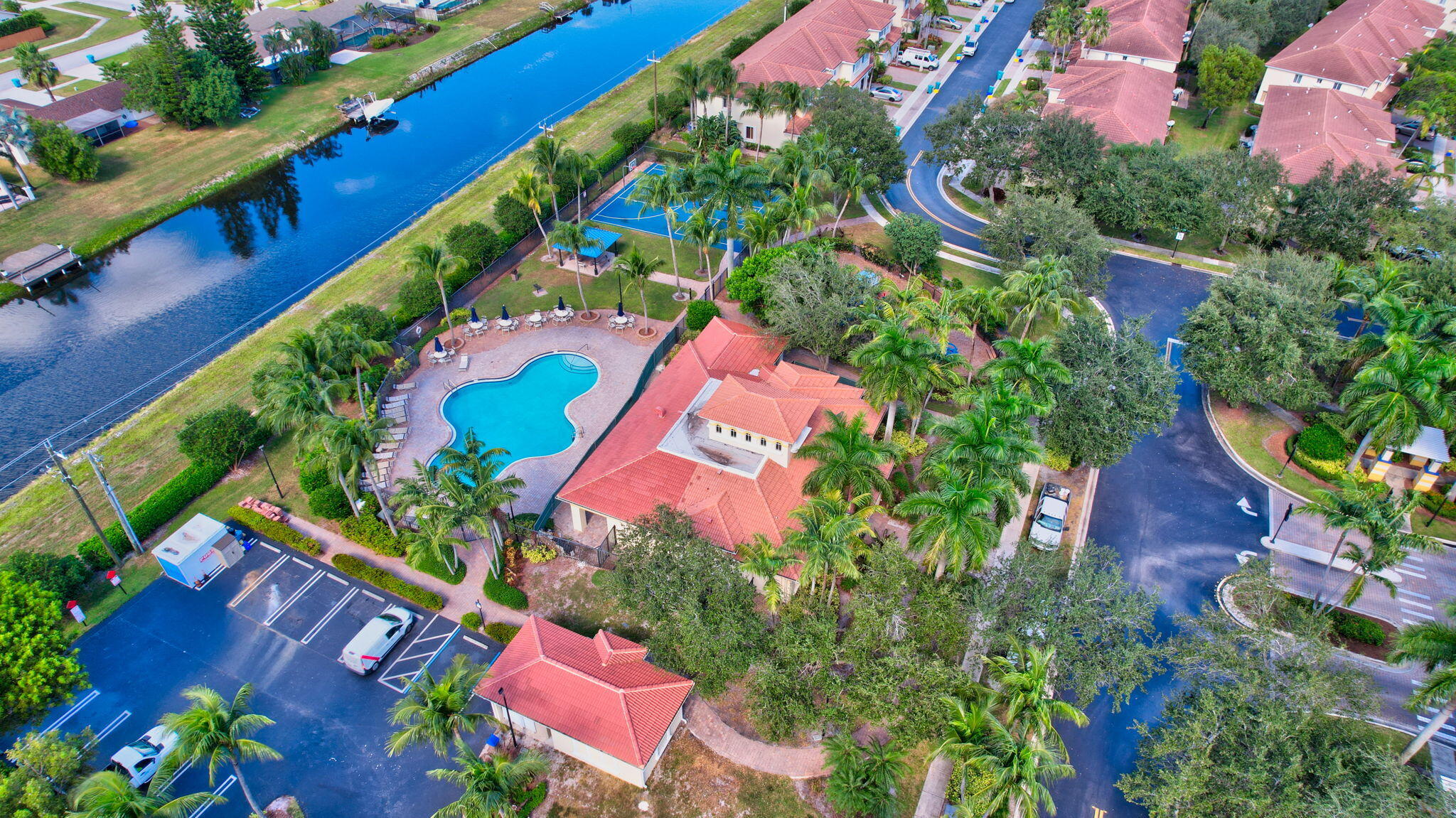 3117 N Evergreen Circle