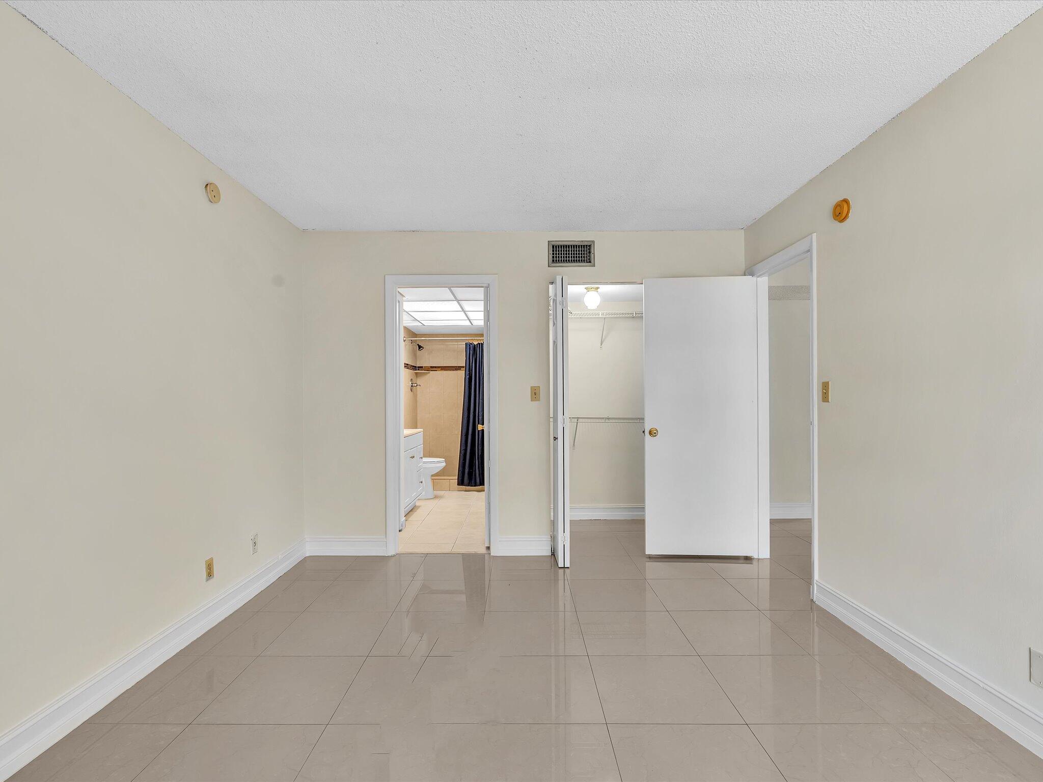 470 NW 20th Street