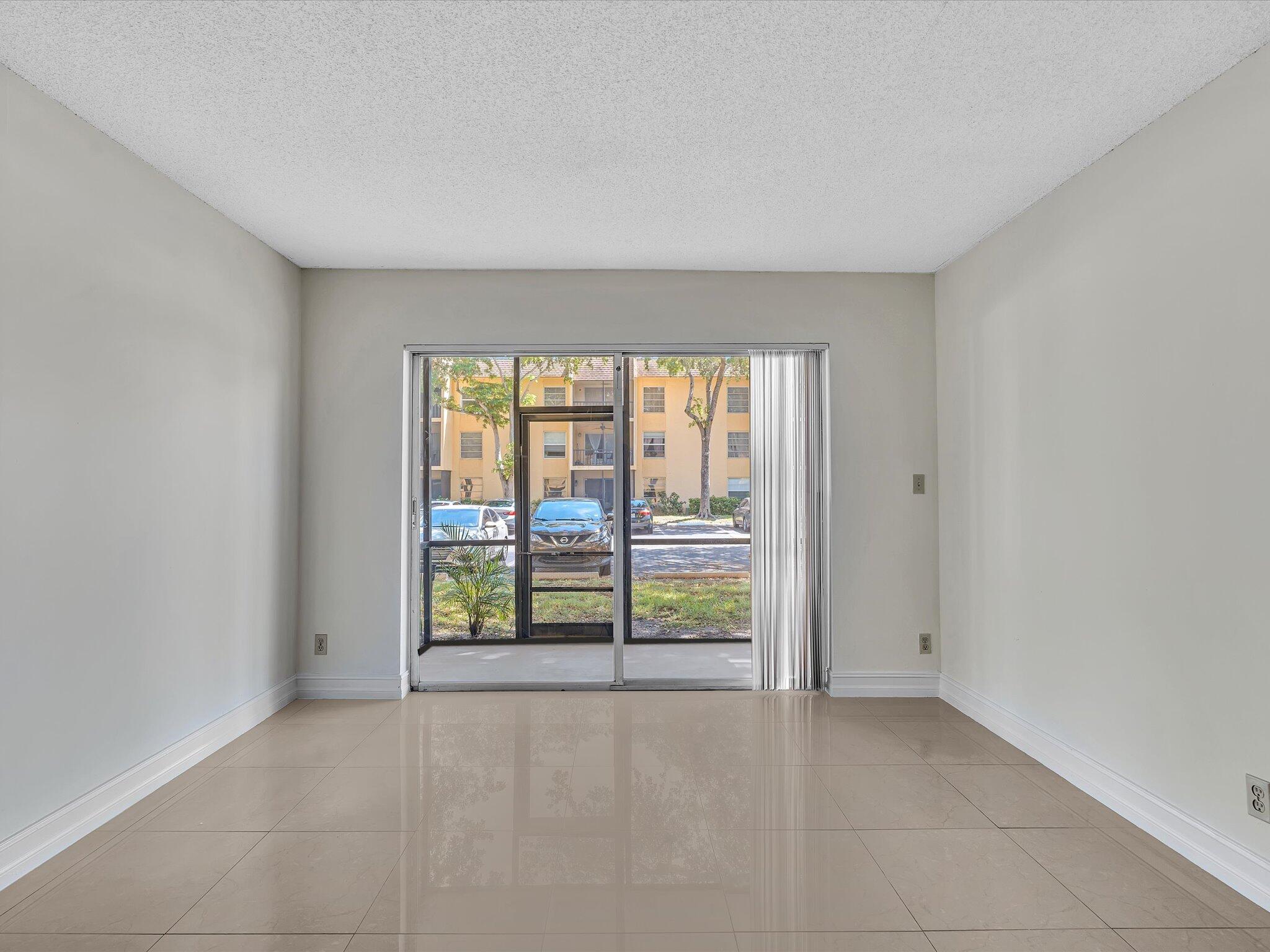 470 NW 20th Street