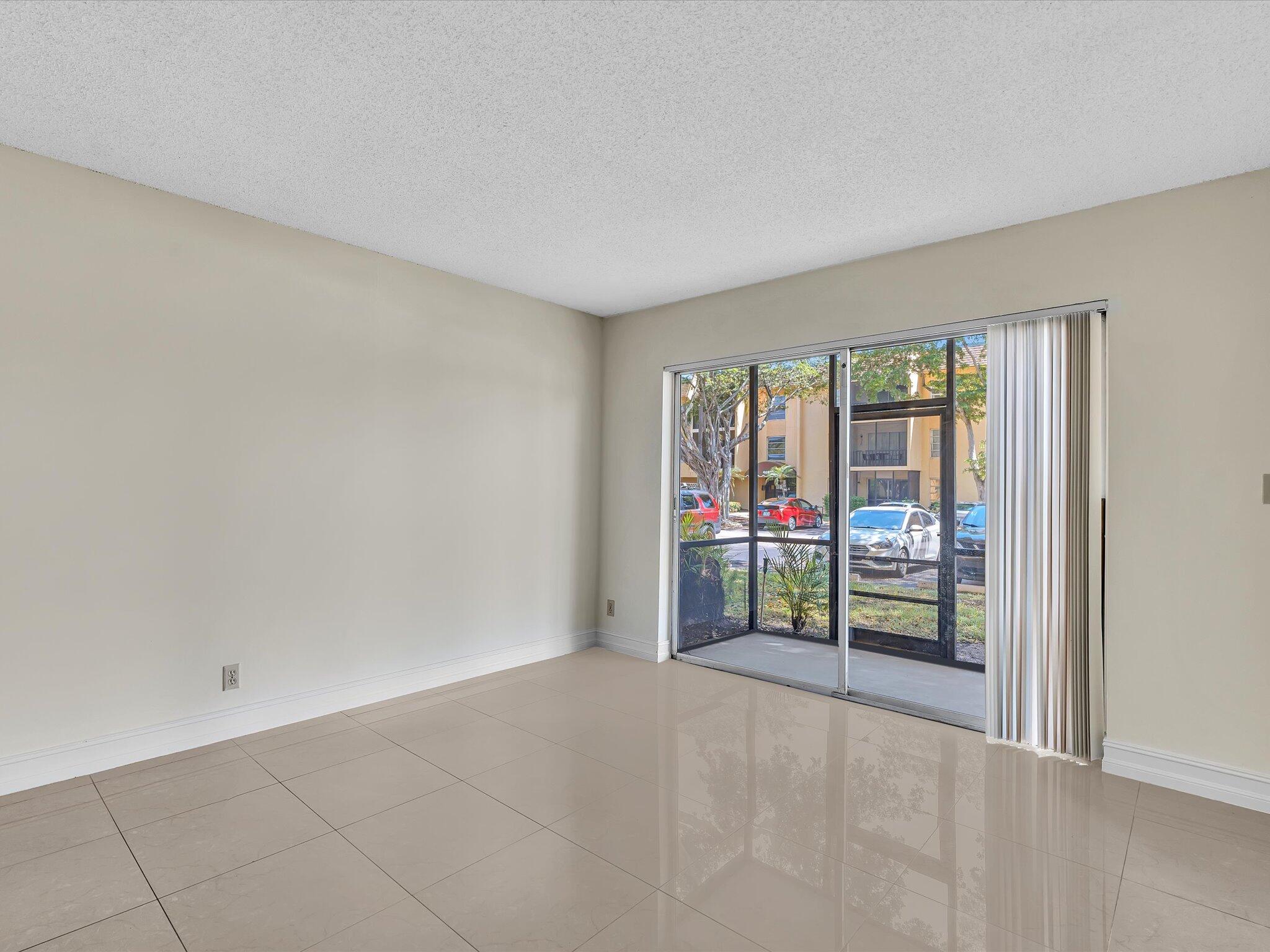 470 NW 20th Street