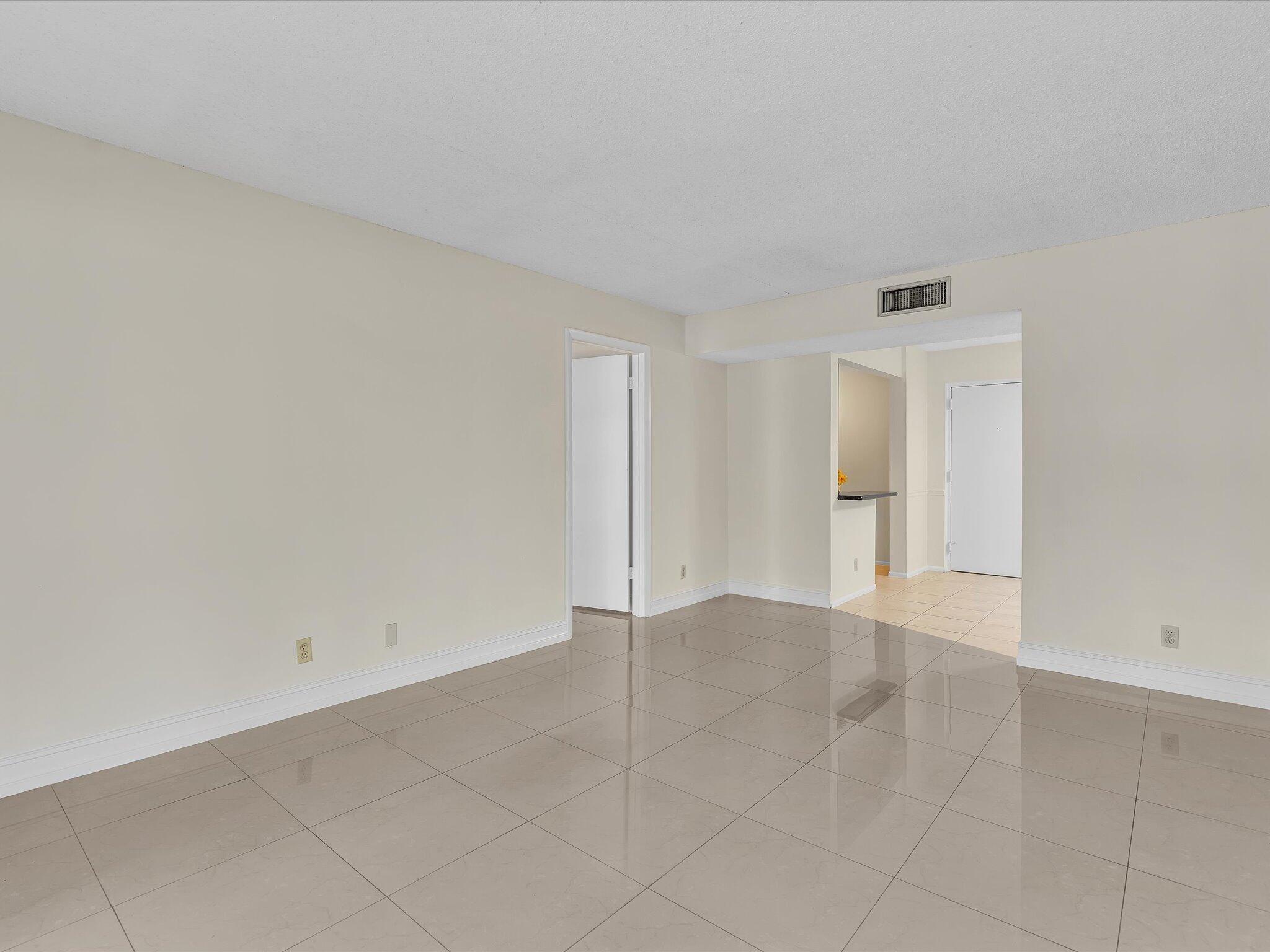 470 NW 20th Street