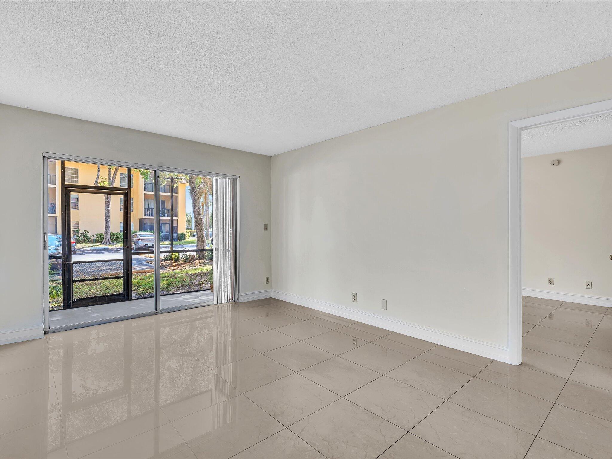 470 NW 20th Street