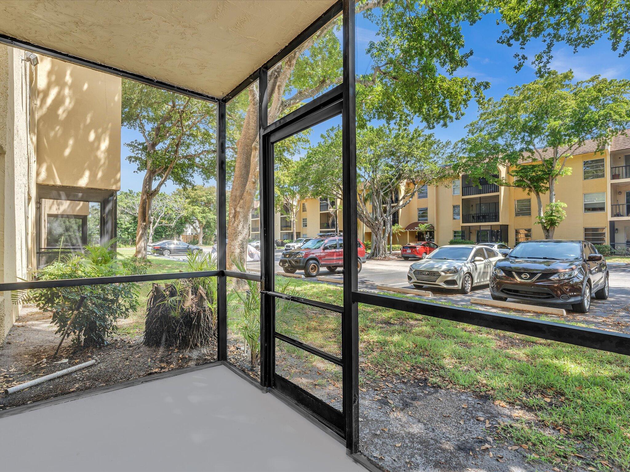 470 NW 20th Street