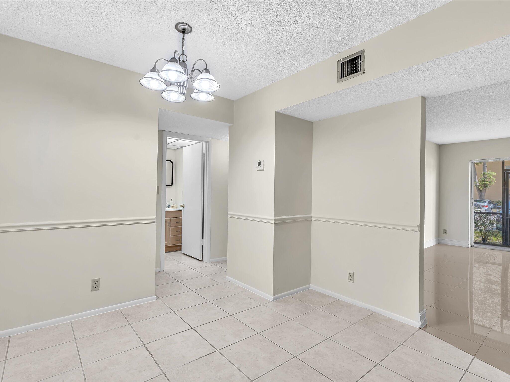 470 NW 20th Street